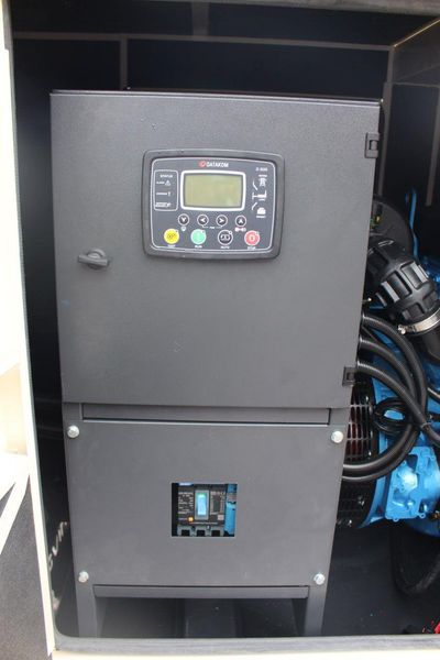 Дизельний генератор UNIVERSAL UND-BD 35 KVA UND-BD 35 KVA фото